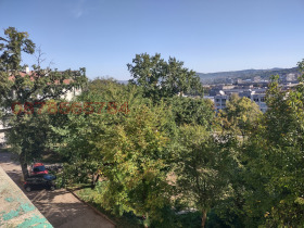 3 makuuhuonetta Tsentar, Gabrovo 11