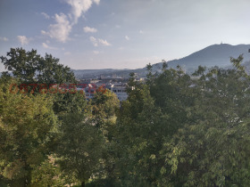 3 makuuhuonetta Tsentar, Gabrovo 5