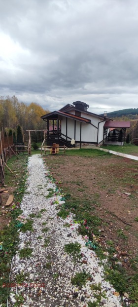 Продажба на имоти в с. Боснек, област Перник - изображение 7 