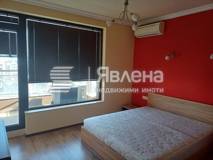 Na prodej  2 ložnice Sofia , Centar , 121 m2 | 71754066 - obraz [9]