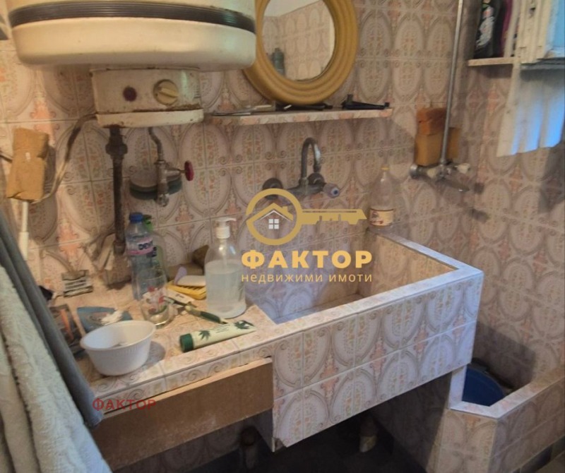 Продава  3-стаен град Пловдив , Прослав , 86 кв.м | 81805218 - изображение [7]