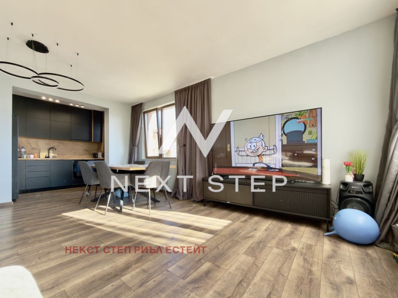 Продава 3-СТАЕН, гр. Пловдив, Остромила, снимка 2 - Апартаменти - 53110354