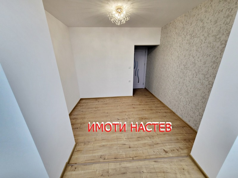 Продава 3-СТАЕН, гр. Шумен, Добруджански, снимка 14 - Апартаменти - 53244340