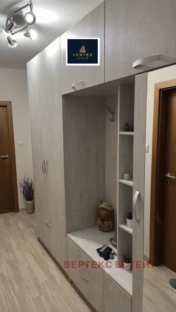 Продава 3-СТАЕН, гр. Велико Търново, Колю Фичето, снимка 5 - Апартаменти - 55232427
