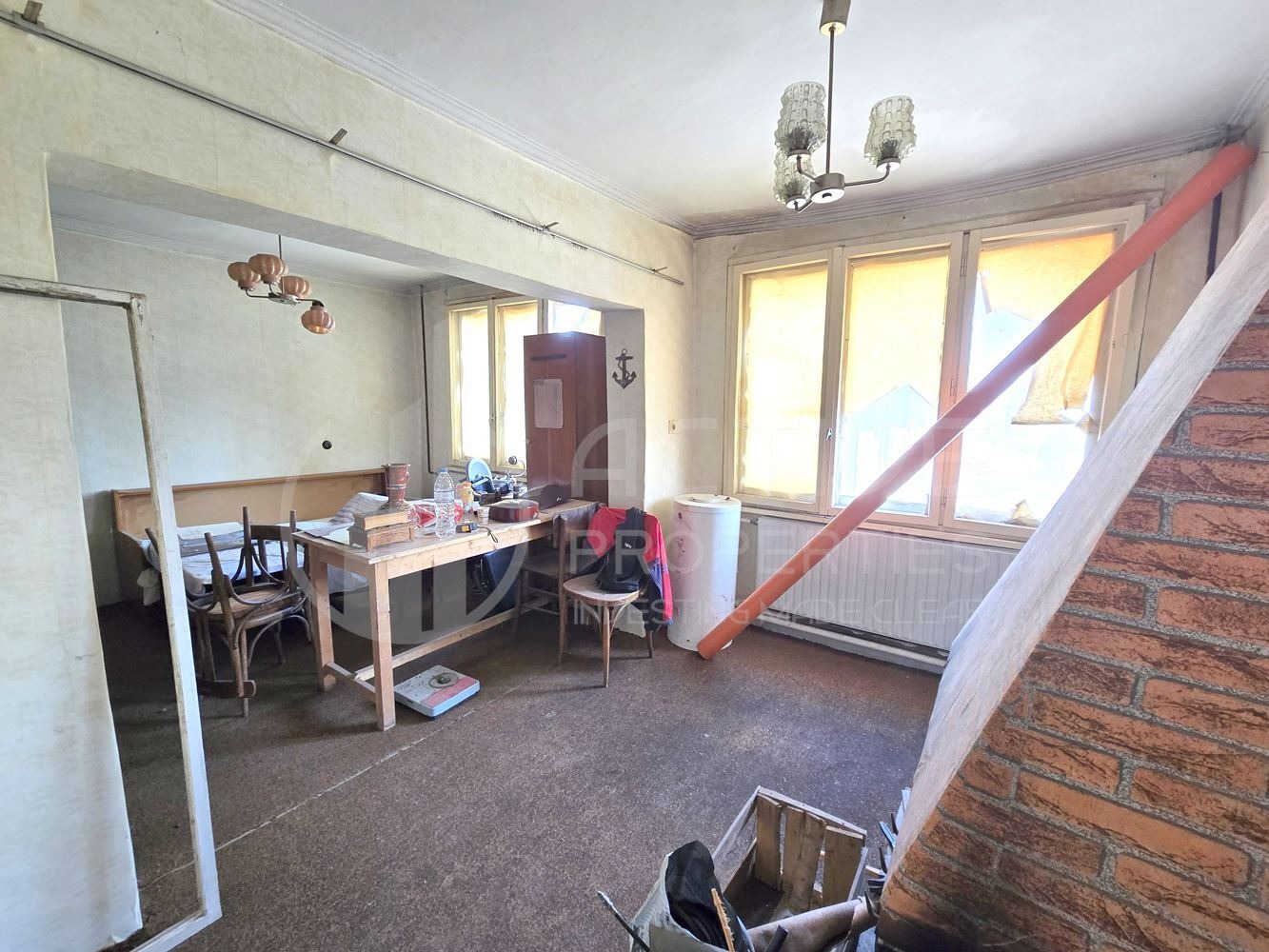 Продава ЕТАЖ ОТ КЪЩА, гр. Перник, Варош, снимка 8 - Етаж от къща - 54824652
