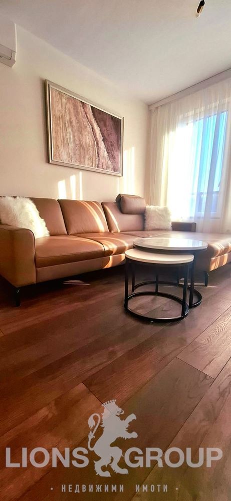 Продава  2-стаен град Варна , к.к. Св.Св. Константин и Елена , 81 кв.м | 35075825 - изображение [5]