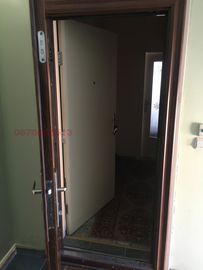 Продава 3-СТАЕН, гр. Добрич, Център, снимка 16 - Апартаменти - 52782008