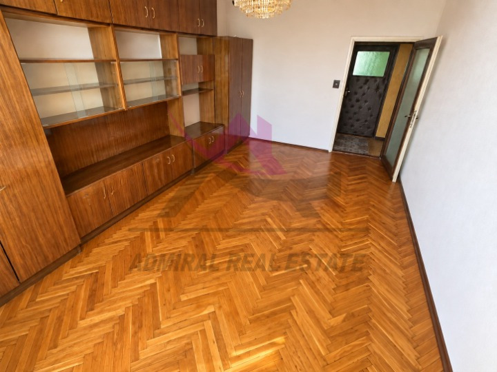 Продава 3-СТАЕН, гр. Варна, Младост 1