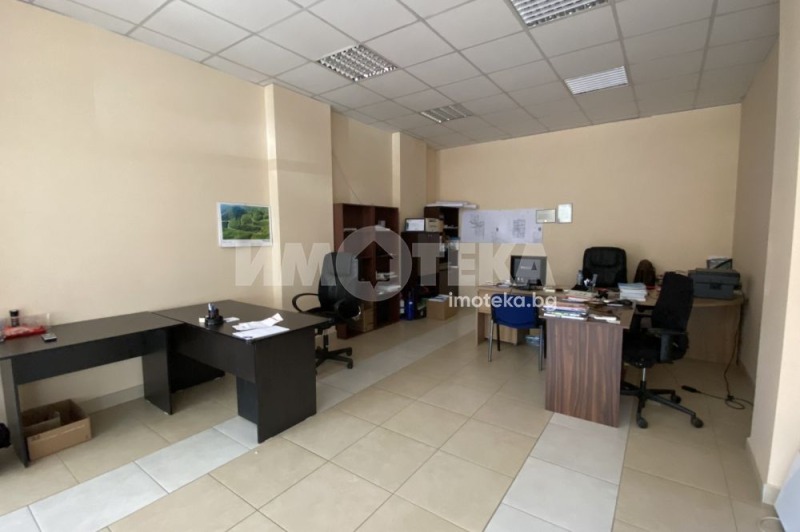 Zu verkaufen  Büro Sofia , Ljulin 8 , 340 qm | 94407282 - Bild [11]