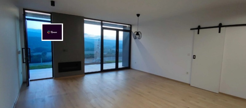 Продава КЪЩА, гр. Балчик, област Добрич, снимка 4 - Къщи - 53336565