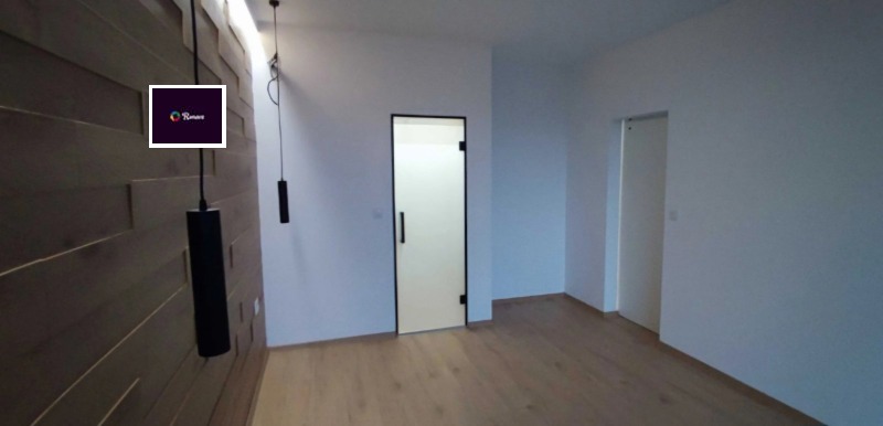 Продава КЪЩА, гр. Балчик, област Добрич, снимка 5 - Къщи - 53336565