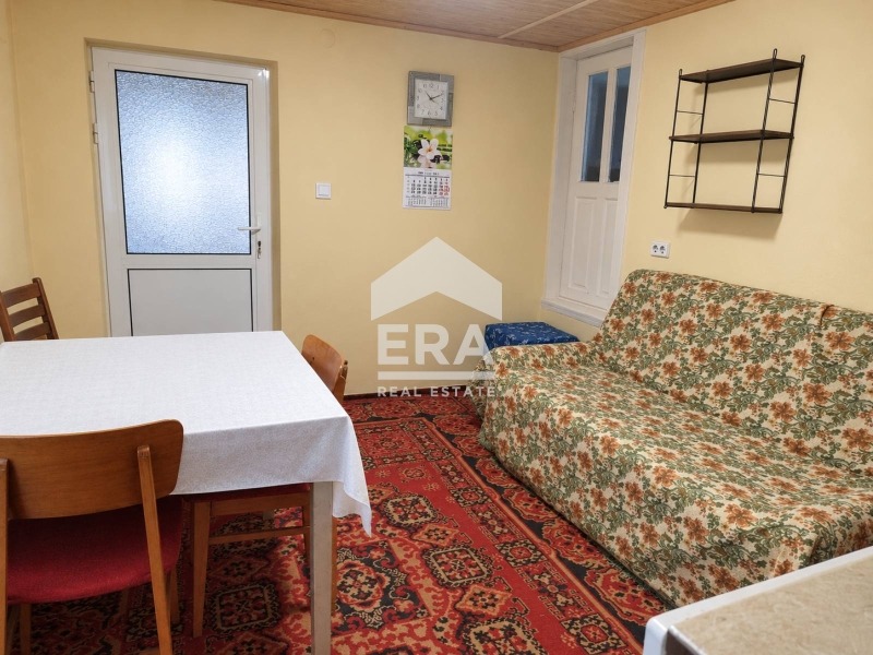 Продава КЪЩА, с. Попина, област Силистра, снимка 2 - Къщи - 56642573