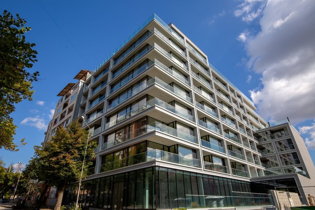 Продава 2-СТАЕН, гр. Велико Търново, Център, снимка 16 - Апартаменти - 55696406