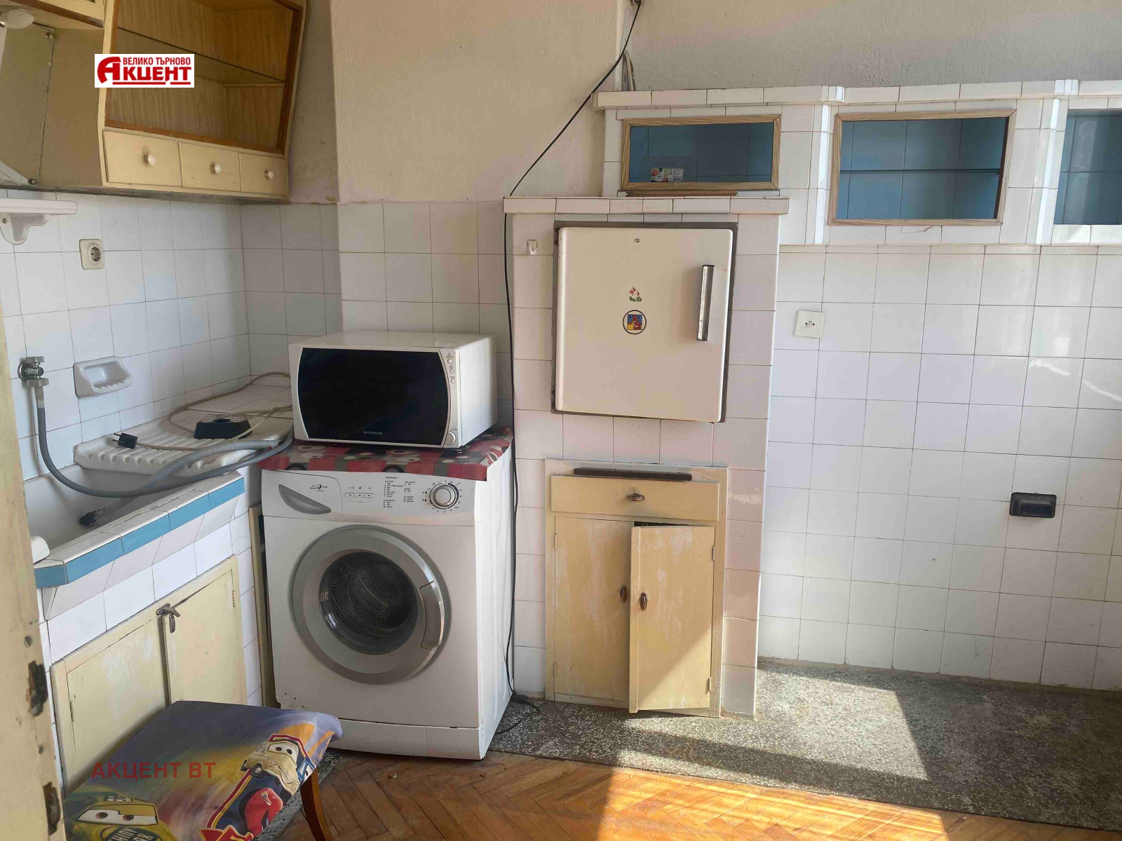 Продава 3-СТАЕН, гр. Велико Търново, Център, снимка 3 - Апартаменти - 54836345
