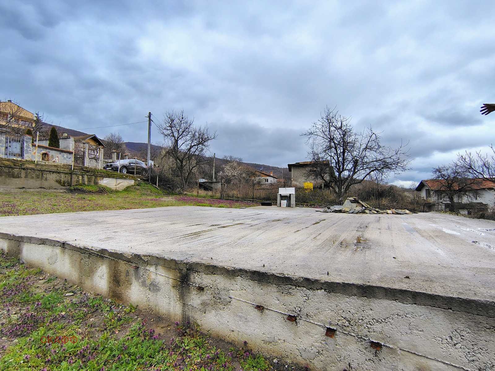 Продава ПАРЦЕЛ, с. Извор, област Пловдив, снимка 3 - Парцели - 54136841