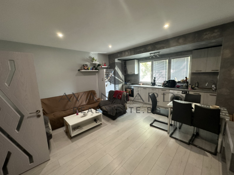 Продава  4-стаен град Пловдив , Христо Смирненски , 86 кв.м | 92146592