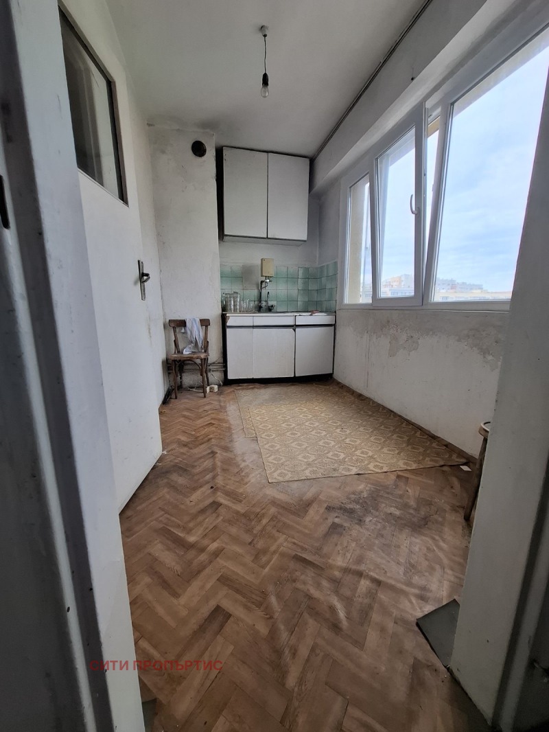Продава  Многостаен град Благоевград , Ален мак , 94 кв.м | 82816874 - изображение [7]
