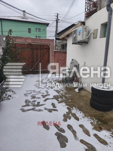 Продава ЕТАЖ ОТ КЪЩА, гр. Божурище, област София област, снимка 14 - Етаж от къща - 53080548