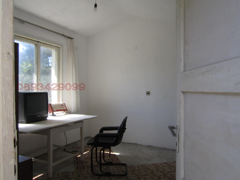 Продава КЪЩА, с. Мътеница, област Пловдив, снимка 15 - Къщи - 53534357
