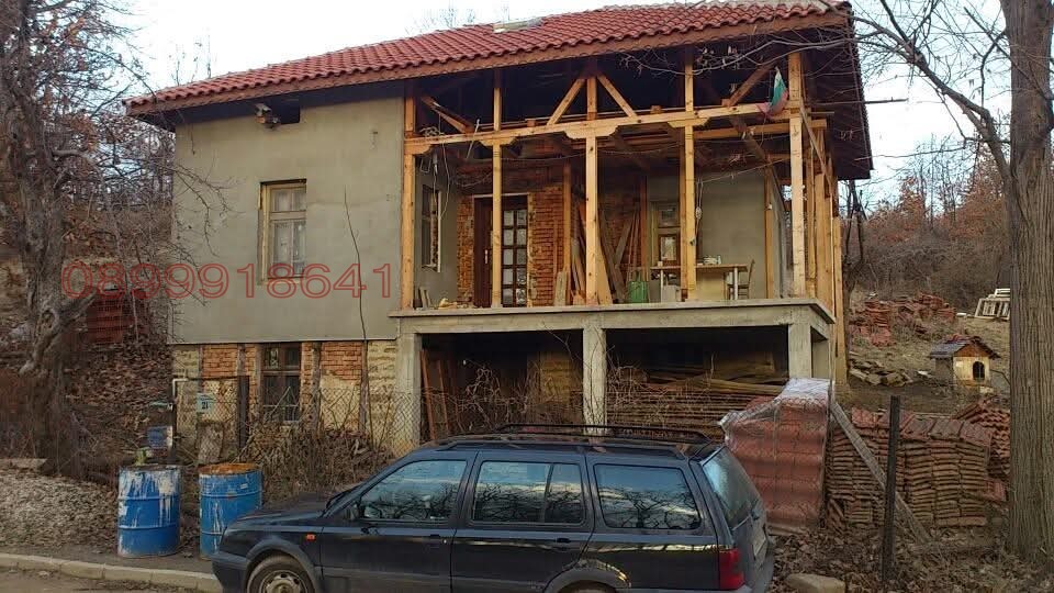 Продава КЪЩА, с. Джурово, област София област