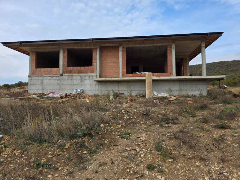 Продава КЪЩА в област Стара Загора, с. Лясково - 180 кв.м / 259 000 € » 506 559.97 лв., ЧАКАЛОВ