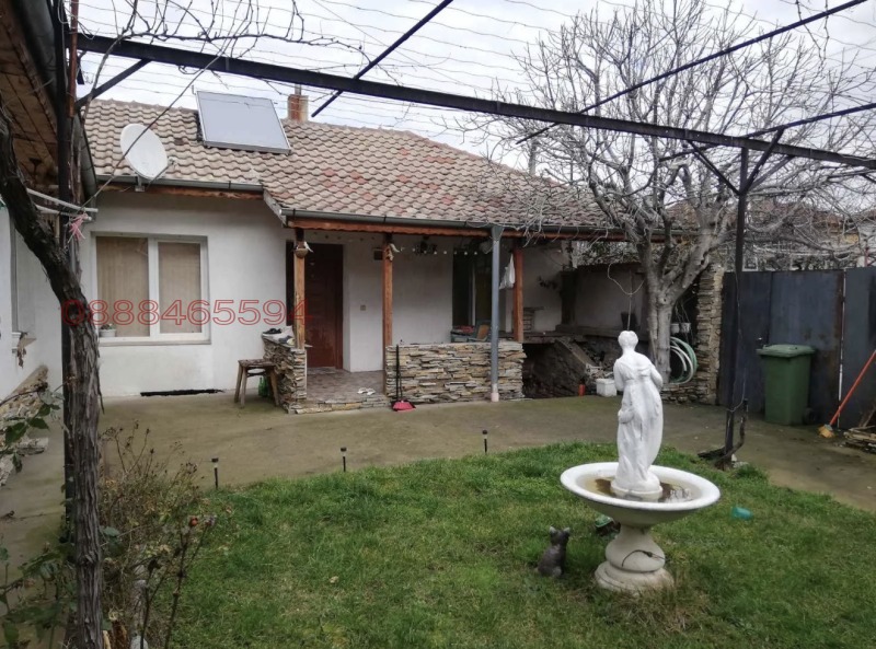 Продава КЪЩА в област Стара Загора, гр. Казанлък - 146 кв.м / 194 290 € » 379 998.21 лв.