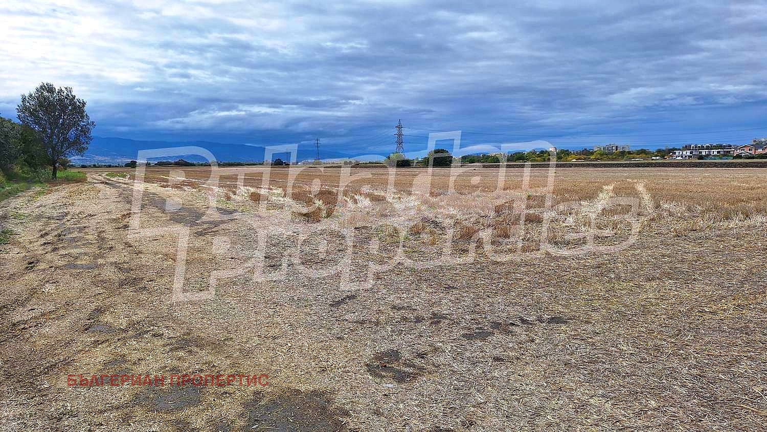 Продава ЗЕМЕДЕЛСКА ЗЕМЯ | Imot.bg — изображение 5