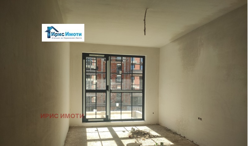 Na prodej  1 ložnice Sofia , Malinova dolina , 76 m2 | 48351408 - obraz [3]