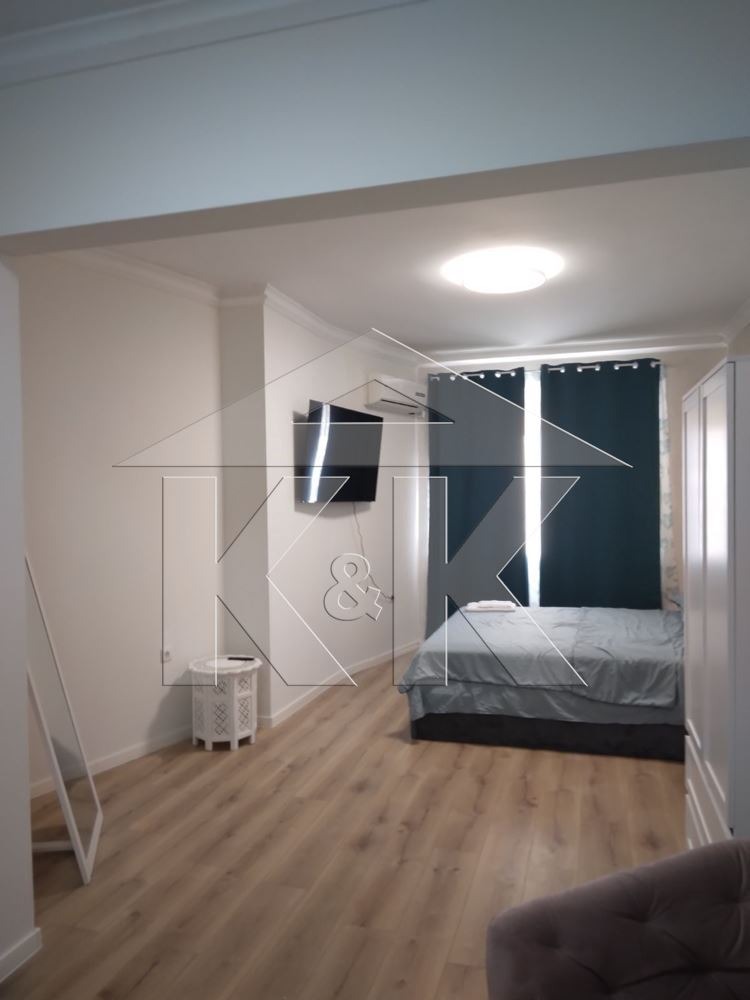 Продава 2-СТАЕН, гр. Варна, Център, снимка 2 - Апартаменти - 55352039