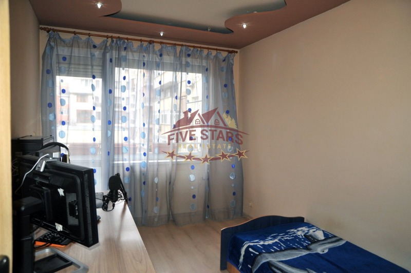 À venda  2 quartos Varna , Zimno kino Trakiia , 96 m² | 62334238 - imagem [3]