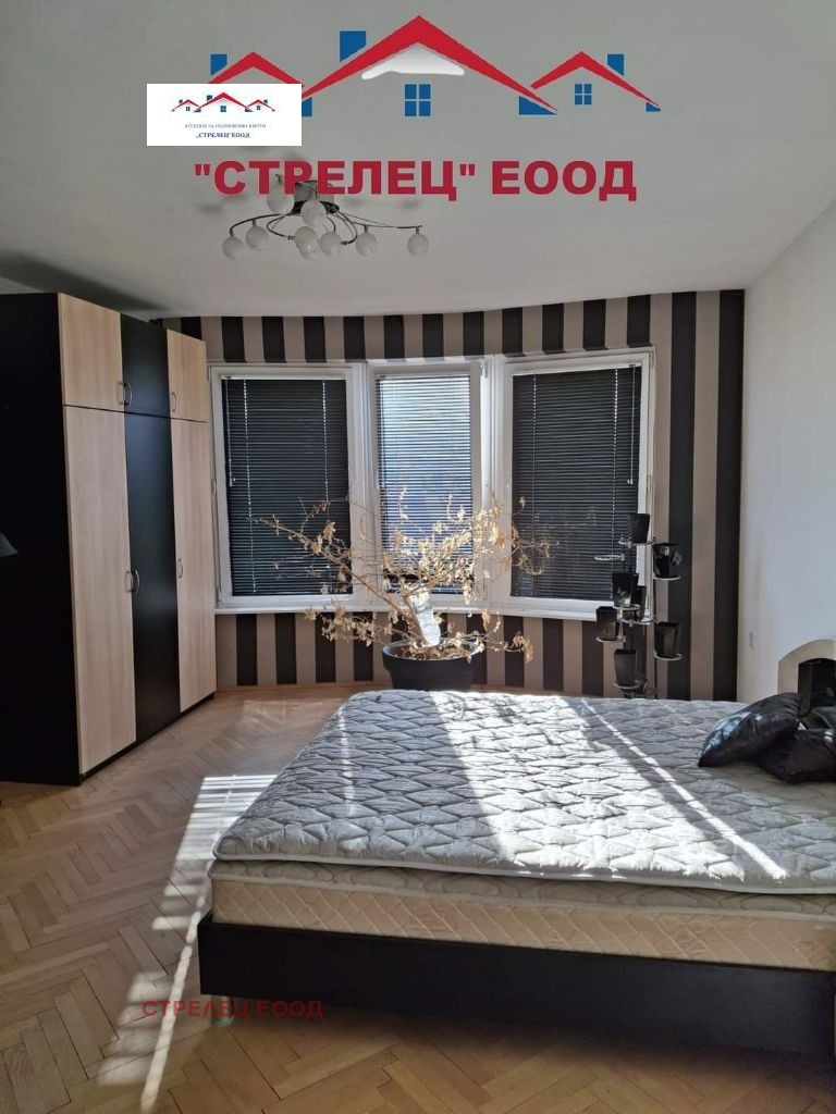 Продава  3-стаен град Добрич , Кралска зона , 84 кв.м | 72385891 - изображение [2]