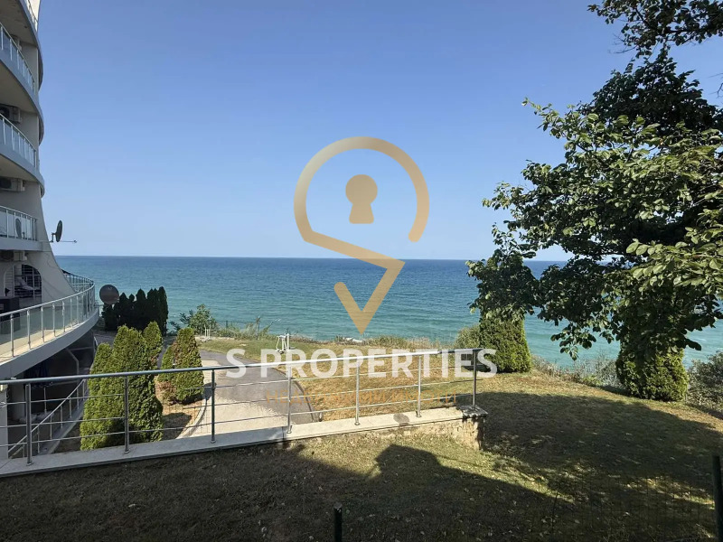 Продаја  2 спаваће собе регион Варна , Бјала , 149 м2 | 35590263