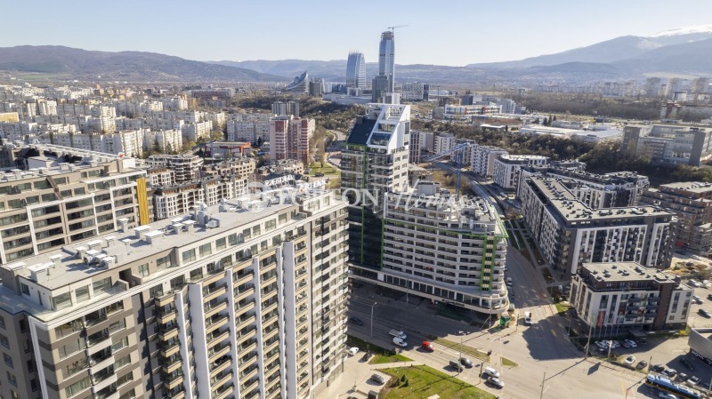 Te koop  3 slaapkamers Sofia , Druzjba 2 , 194 m² | 81741416 - afbeelding [2]