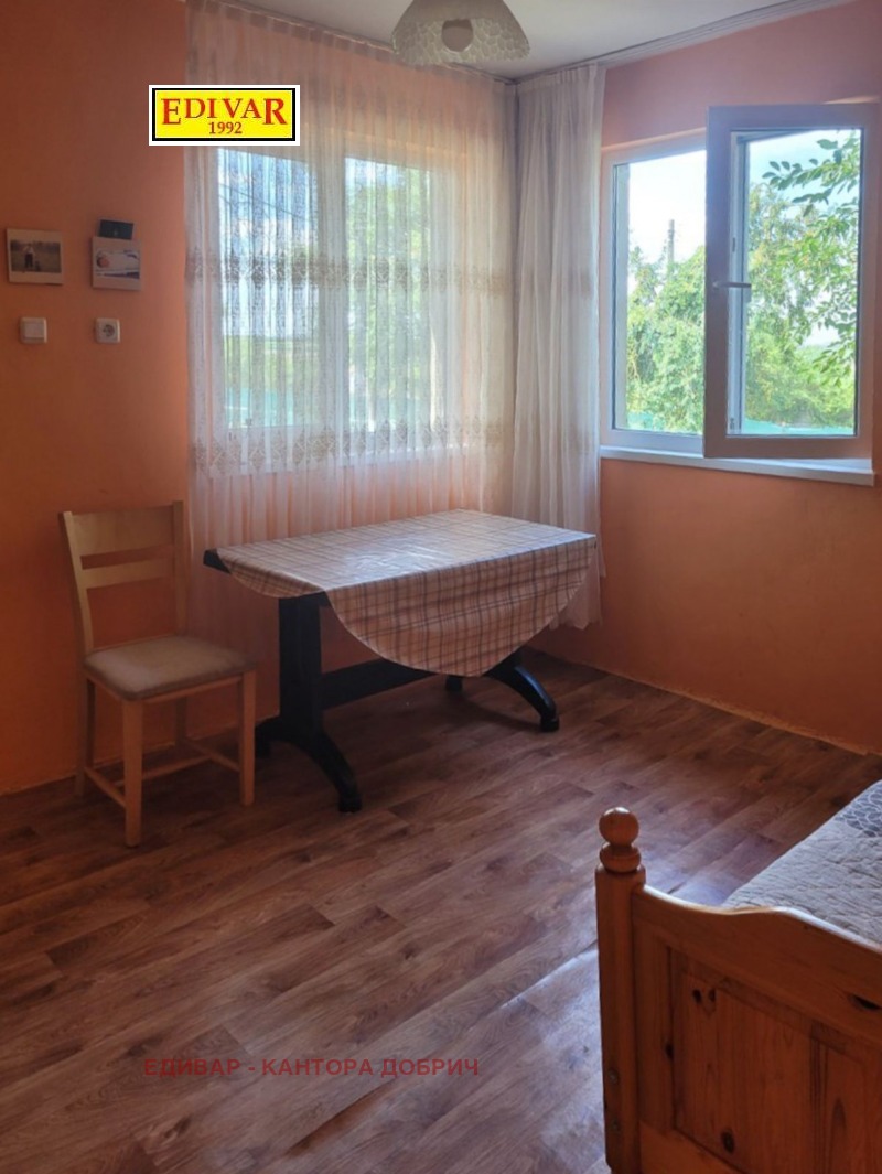 Продава КЪЩА, с. Снягово, област Добрич, снимка 5 - Къщи - 52985117