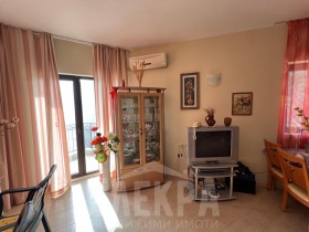 2 bedroom k.k. Zlatni pyasatsi, Varna 14