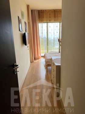 2 bedroom k.k. Zlatni pyasatsi, Varna 11