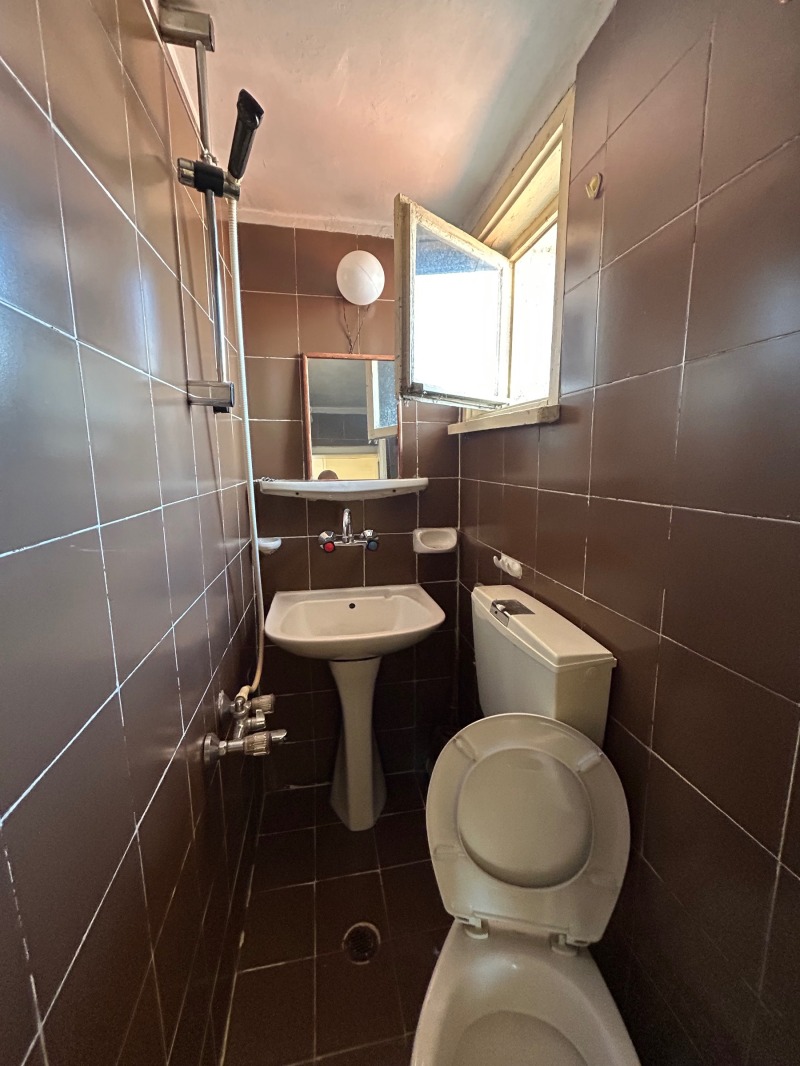 Продава 4-СТАЕН, гр. София, Център, снимка 13 - Апартаменти - 52550250