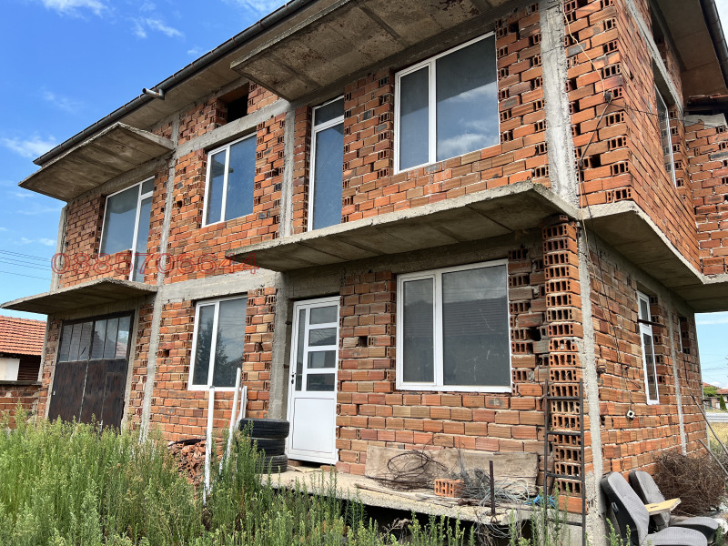 En venta  Casa región Plovdiv , Gradina , 299 metros cuadrados | 19152651 - imagen [6]