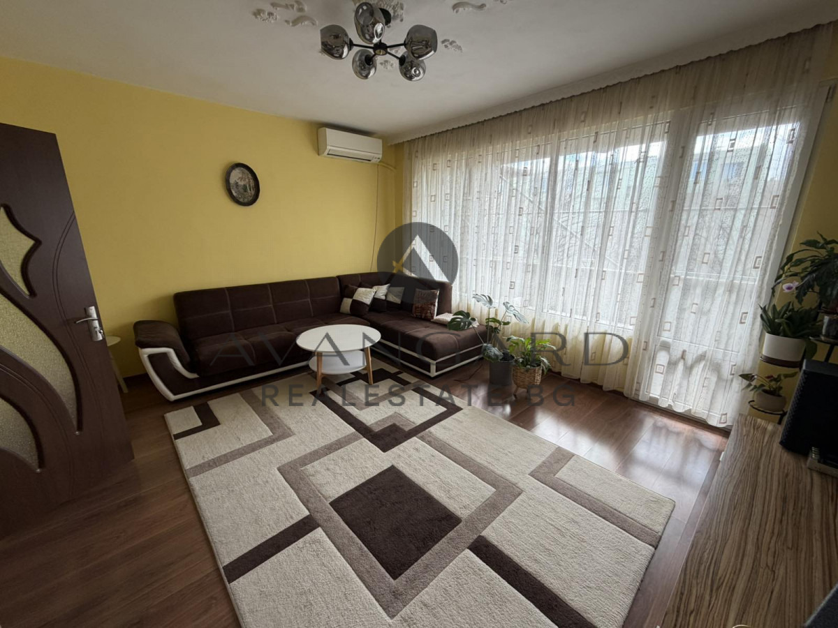 Продава 3-СТАЕН, гр. Пловдив, Христо Смирненски