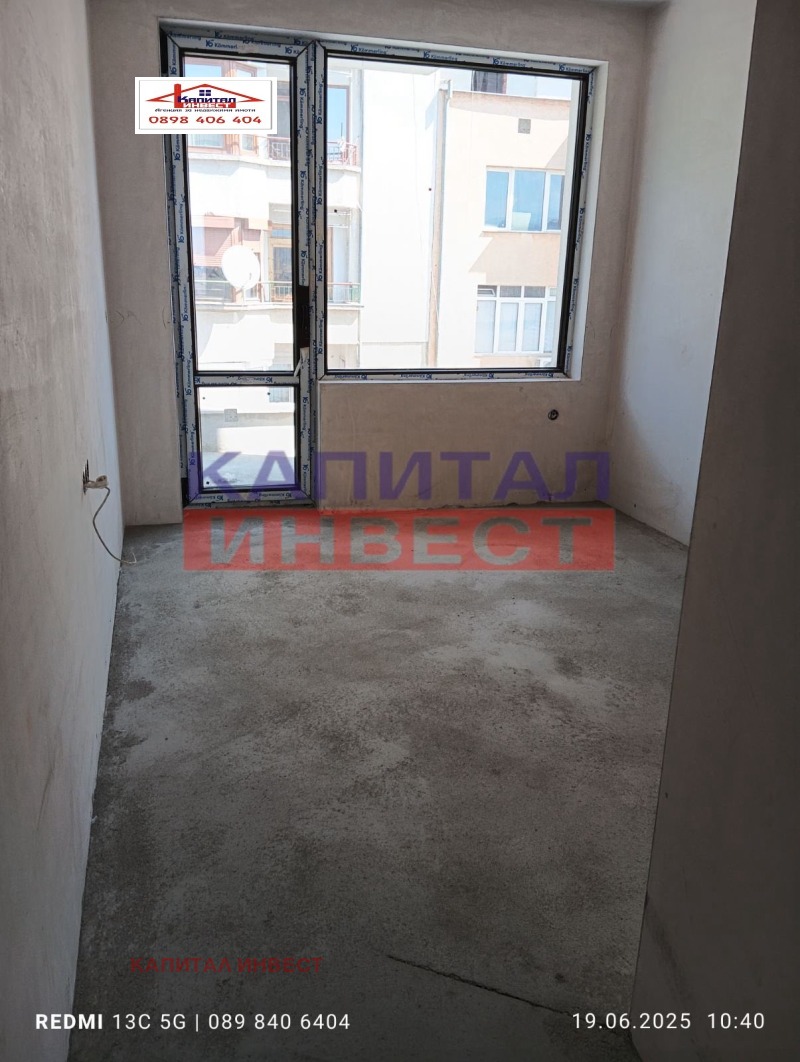 Продава  3-стаен град Благоевград , Широк център , 83 кв.м | 87066698 - изображение [3]