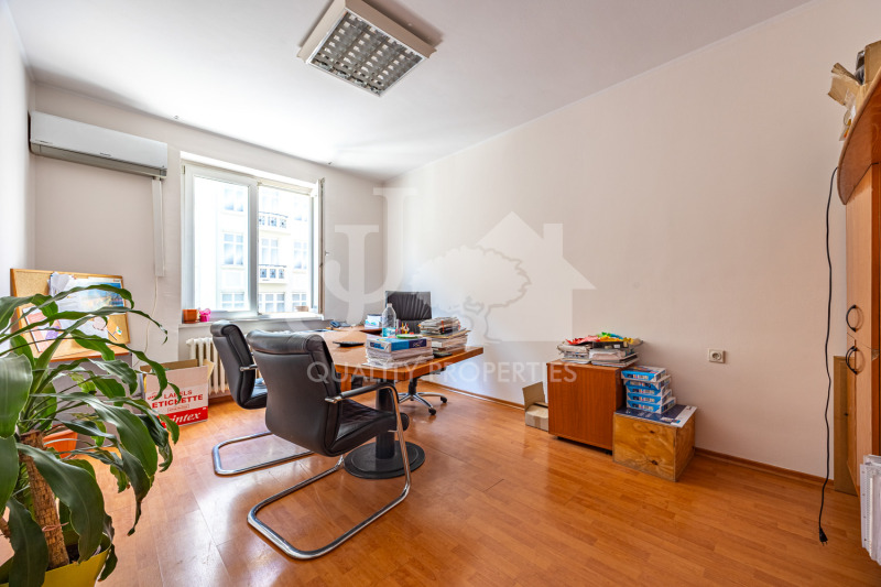 Продава  Офис град София , Център , 75 кв.м | 25647231 - изображение [6]