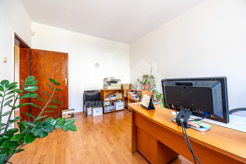 Продава  Офис град София , Център , 75 кв.м | 25647231 - изображение [3]