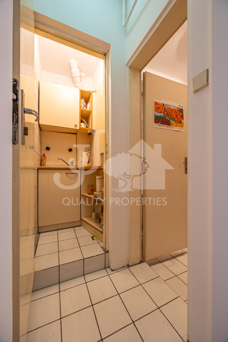 Продава  Офис град София , Център , 75 кв.м | 25647231 - изображение [10]