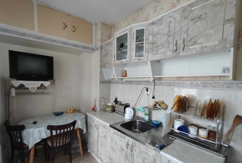 Til salg  Hus Gulv Shumen , Divdyadovo , 75 kvm | 20871195