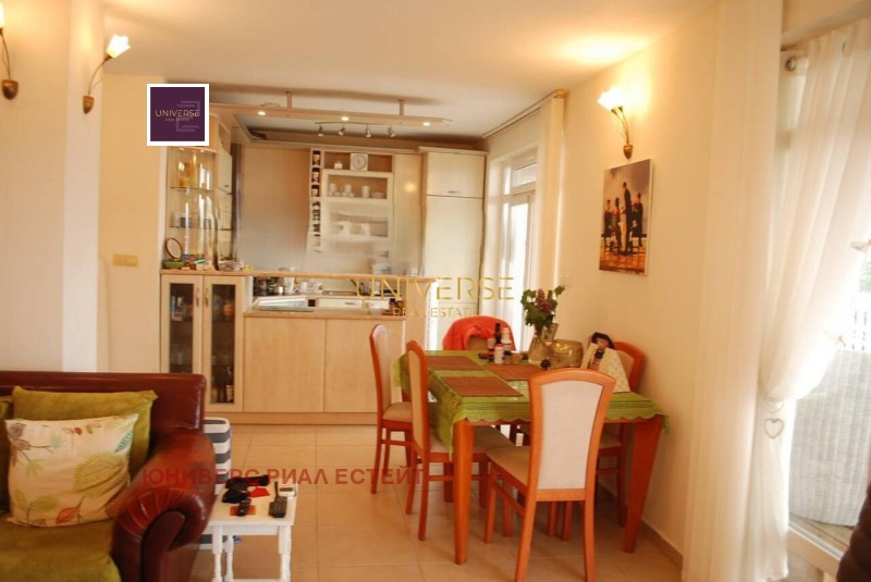 Продава  Къща област Бургас , гр. Свети Влас , 250 кв.м | 40678778 - изображение [2]