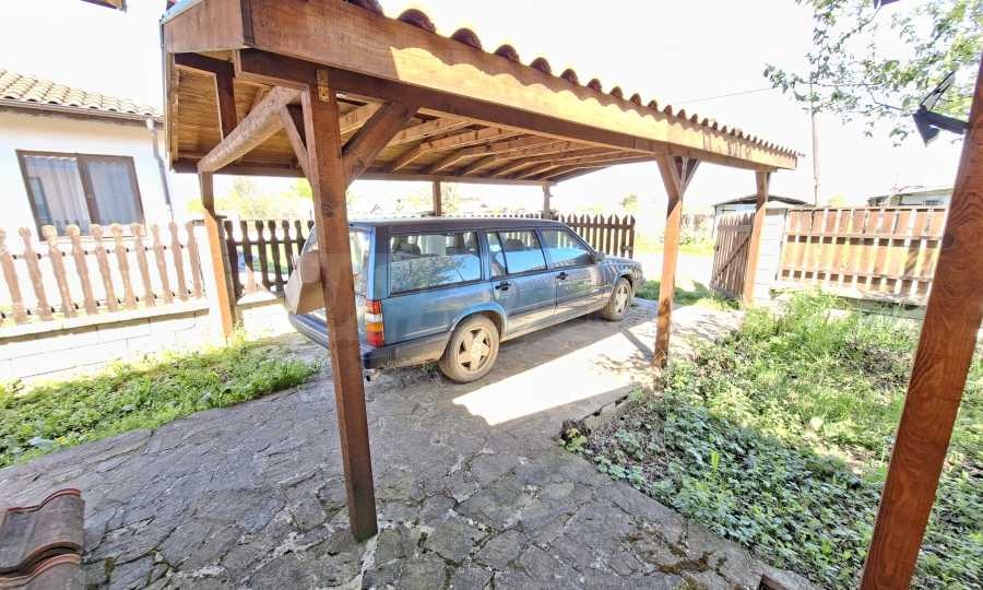 Продава КЪЩА, с. Селце, област Добрич, снимка 13 - Къщи - 54327398