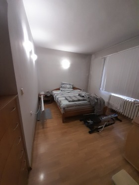 1 bedroom 9-ti kvartal, Pleven 1