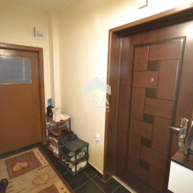 1 chambre Vazrajdane, Haskovo 2