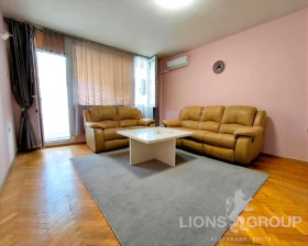 2 sypialnie Zimno kino Trakija, Warna