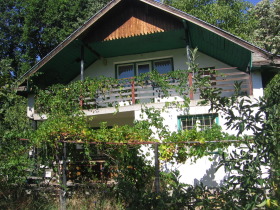 Продажба на имоти в с. Веслец, област Враца - изображение 2 